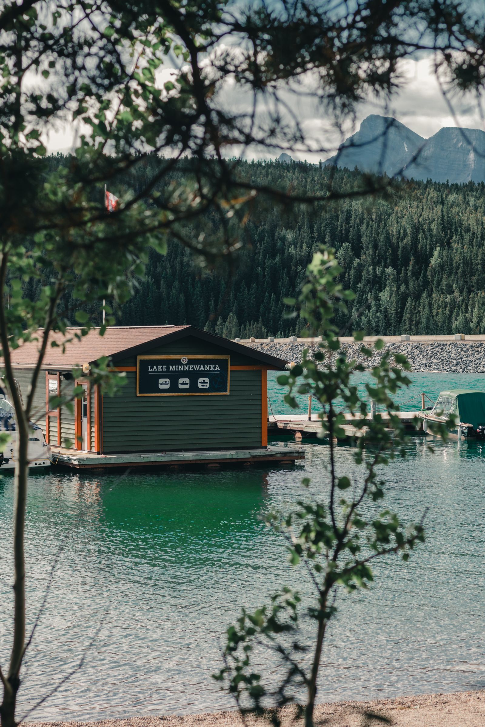 A waterside cabin in the Canadian Rockies